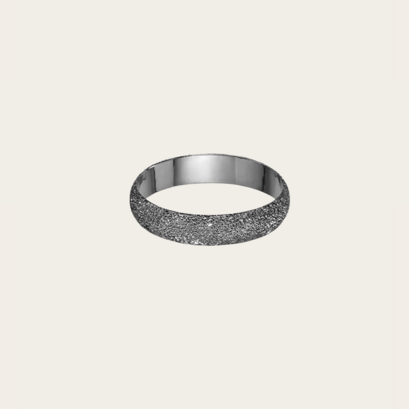 Carolina Bucci Flat Ring Florentine Finish