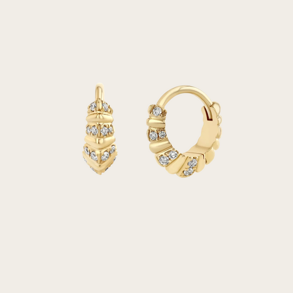 Lizzie Mandler Mini Fluted Striped Diamond Pave Crescent Huggie SINGLE