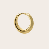 Lizzie Mandler Medium Thin Crescent Huggie