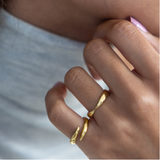 Eva Fehren Wrap Claw Ring 18k