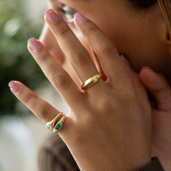 Lizzie Mandler YG Crescent Ring 18k