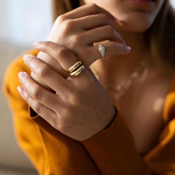 Jacquie Aiche YG Full Pave Large Round Diamond Center Signet Ring (Demi-fine 14k)
