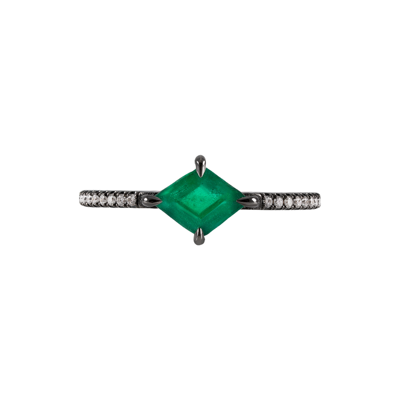 Eva Fehren BLK WG EMERALD Rhombus Ring 0.68cts, White Diamond Pave 18k