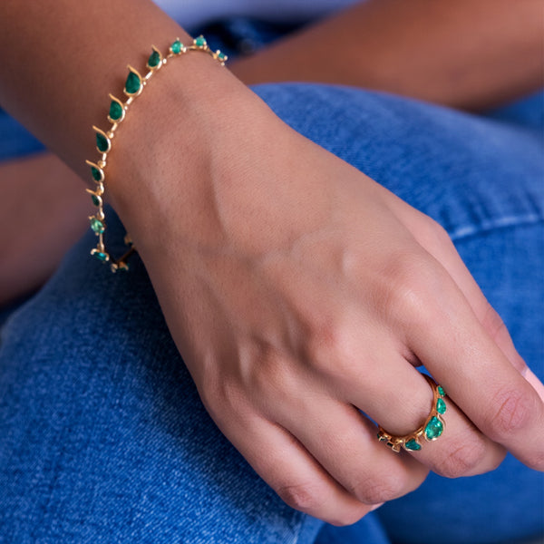 Fernando Jorge Flicker Emerald Ring