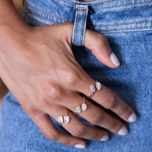 Anita Ko Small Palm Leaf Ring