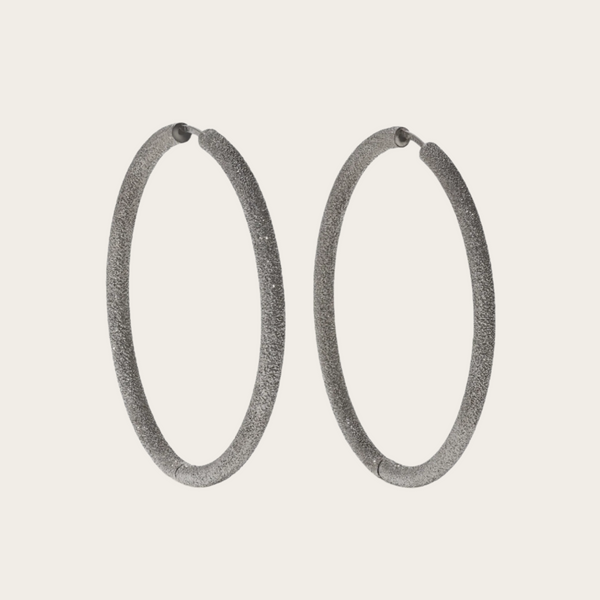 Carolina Bucci Large Thick Oval Hoops Florentine Finish